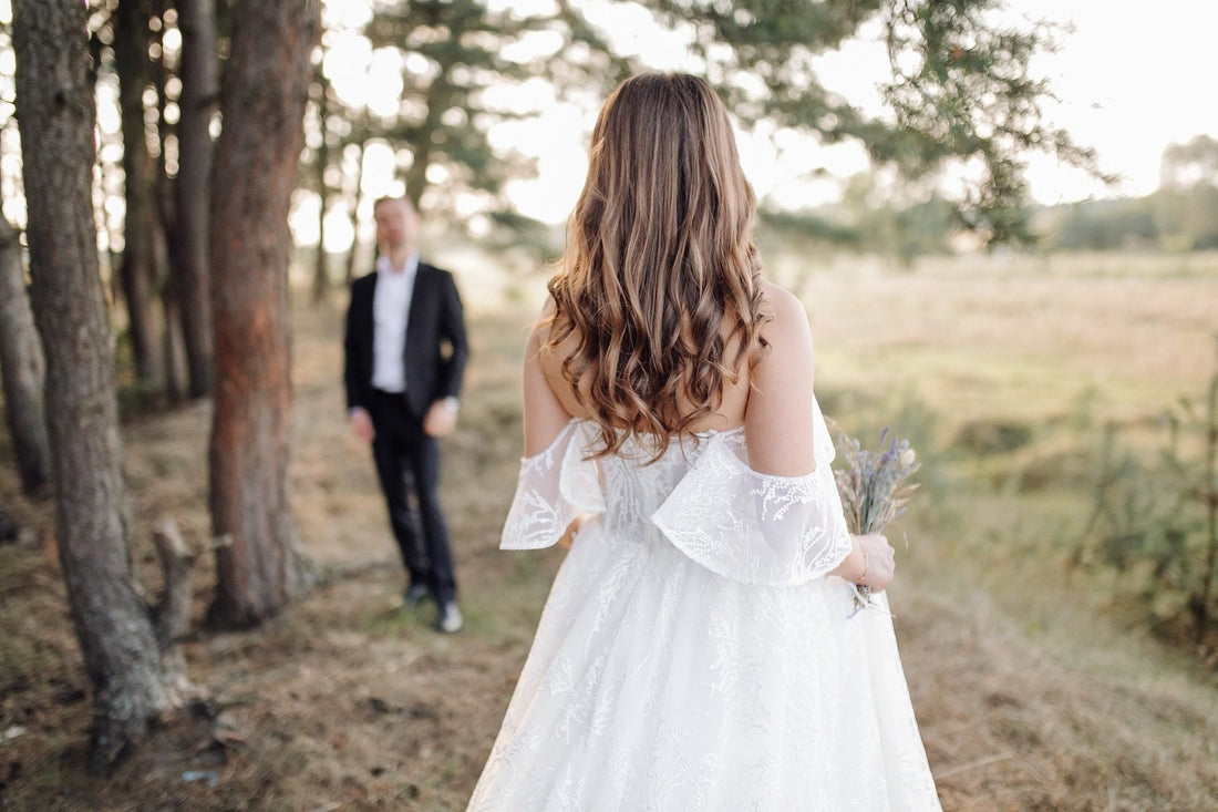 Tenue de mariage pour femme enceinte : nos conseils pour être élégante et à l’aise