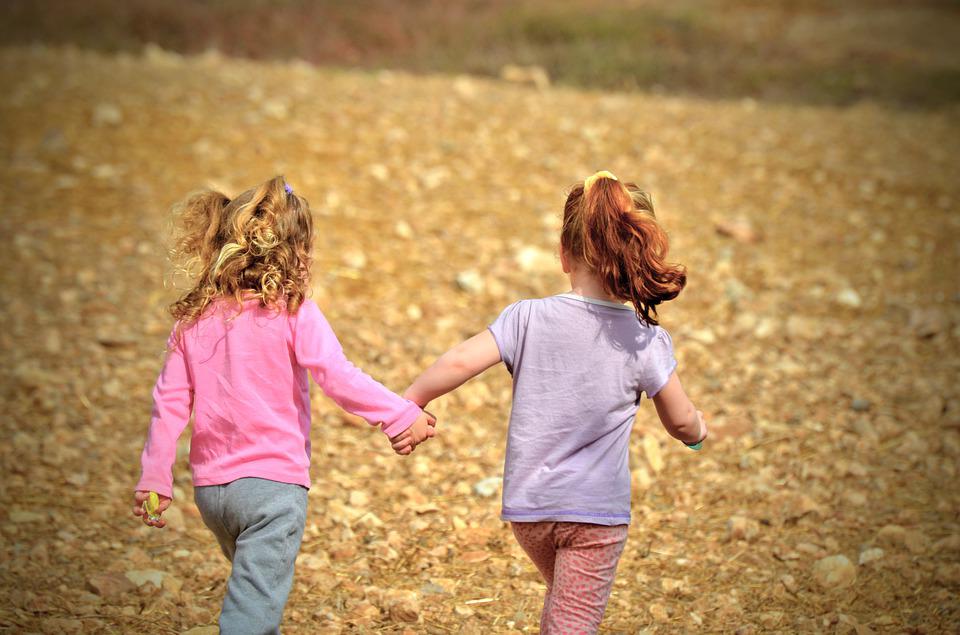 Quelques astuces pour gérer des jumeaux