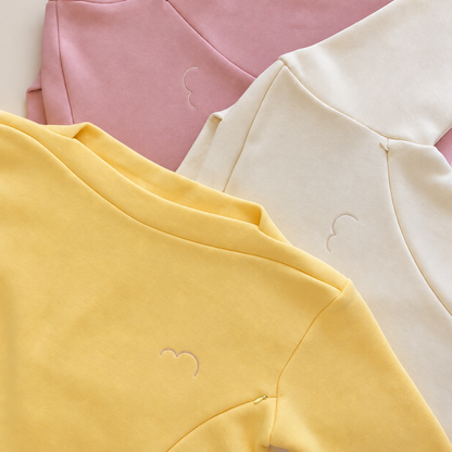 Source vieux rose, sweat d'allaitement col bateau