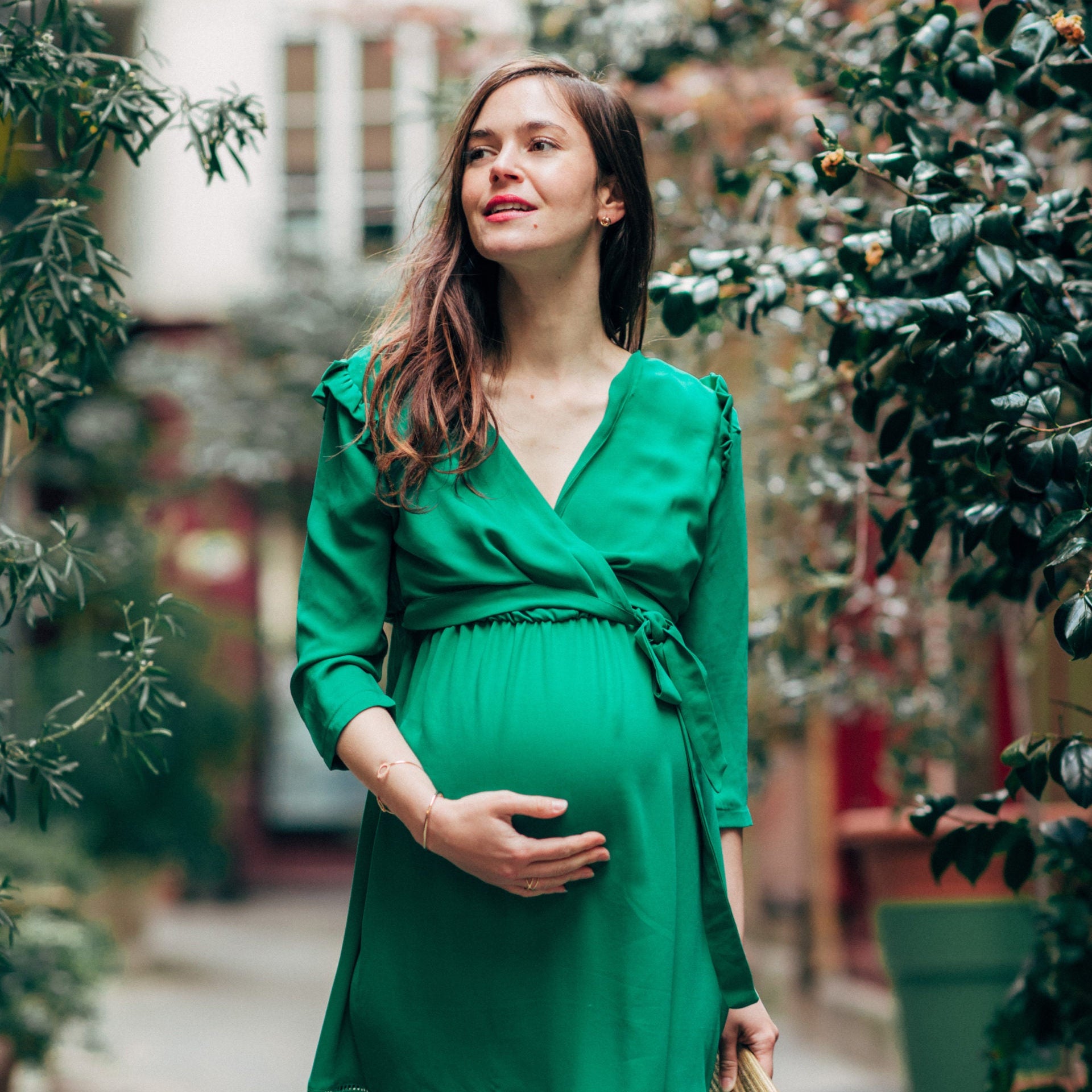 Robe Lucie verte en viscose souple, confortable hiver comme été – idéale pour la grossesse, l’allaitement et après !