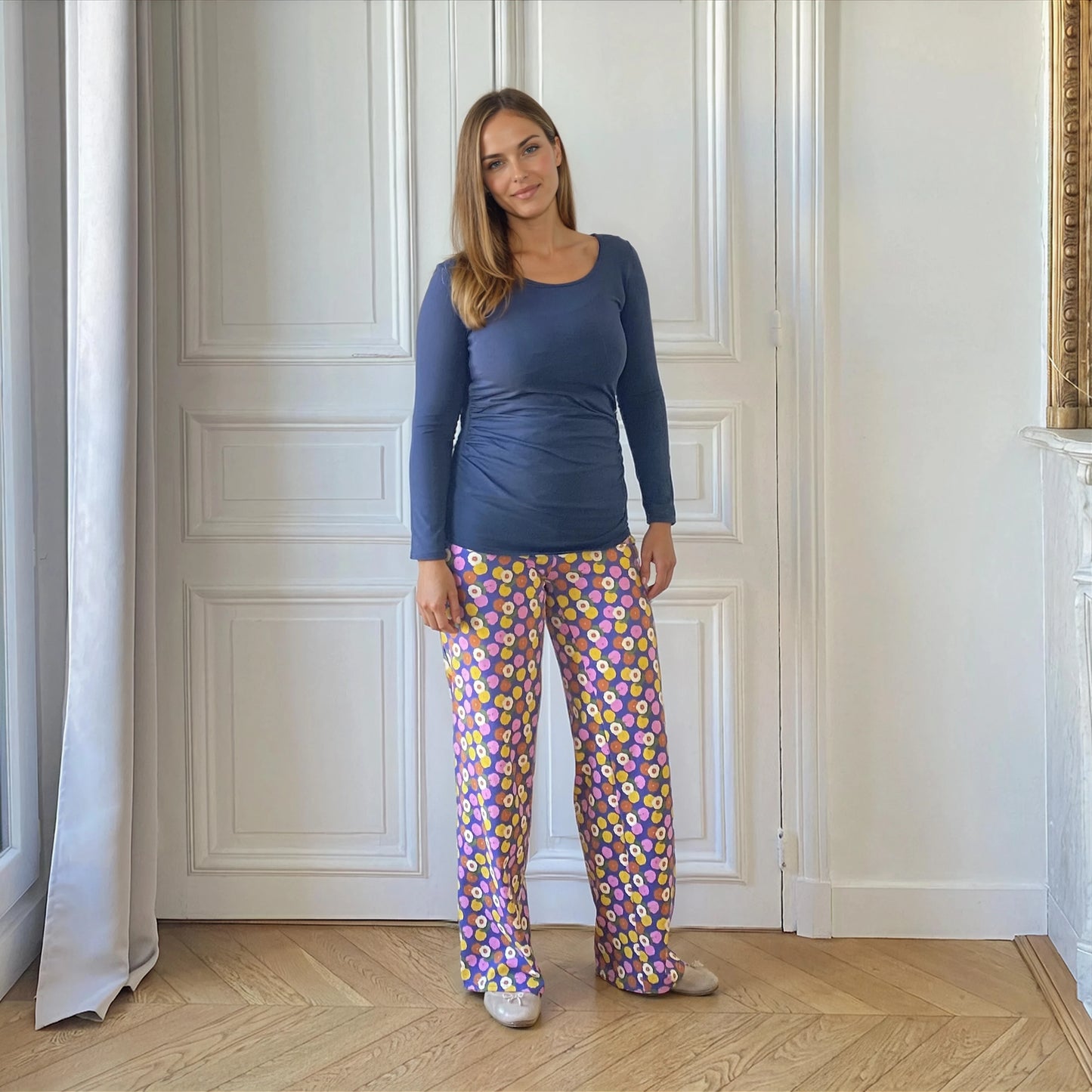 Jeanne bleu, top manches longues de grossesse